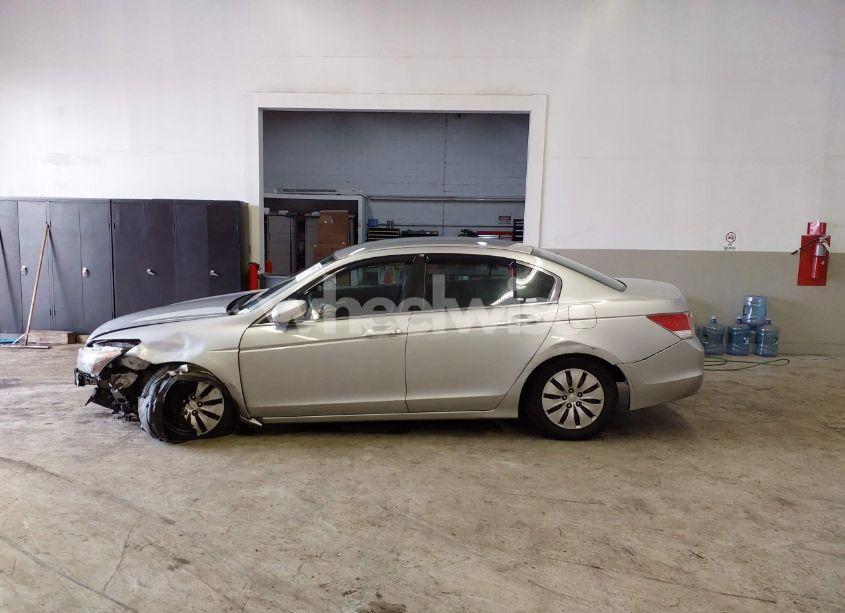 Photo 13 of 2010 Honda Accord 2.4 LX (VIN 1HGCP2F31AA120926)