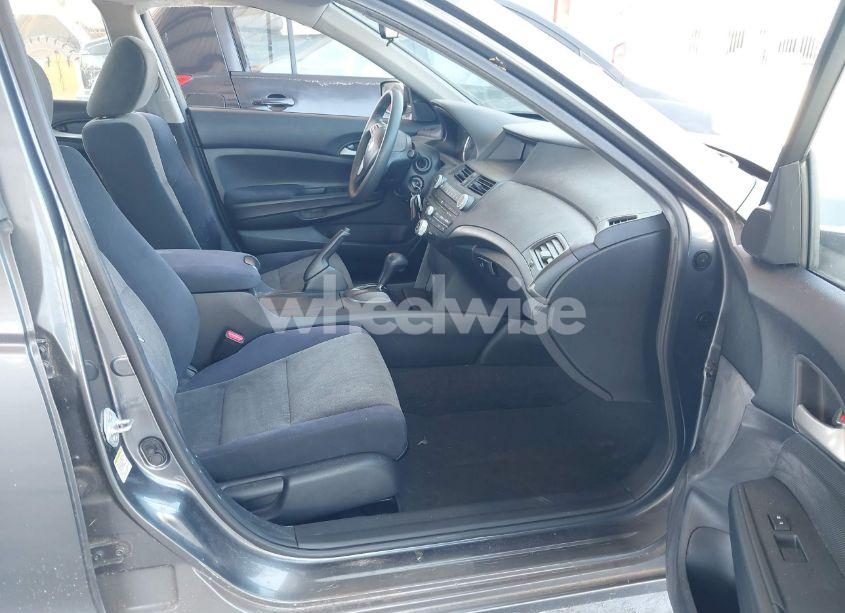 Photo 5 of 2010 Honda Accord 2.4 LX (VIN 1HGCP2F31AA169608)