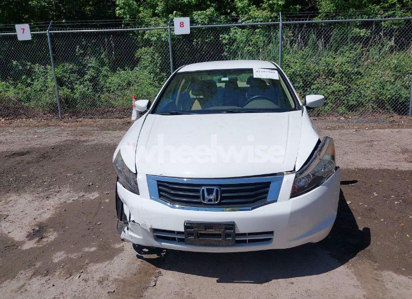 Photo 13 of 2010 Honda Accord LX (VIN 1HGCP2F31AA177725)
