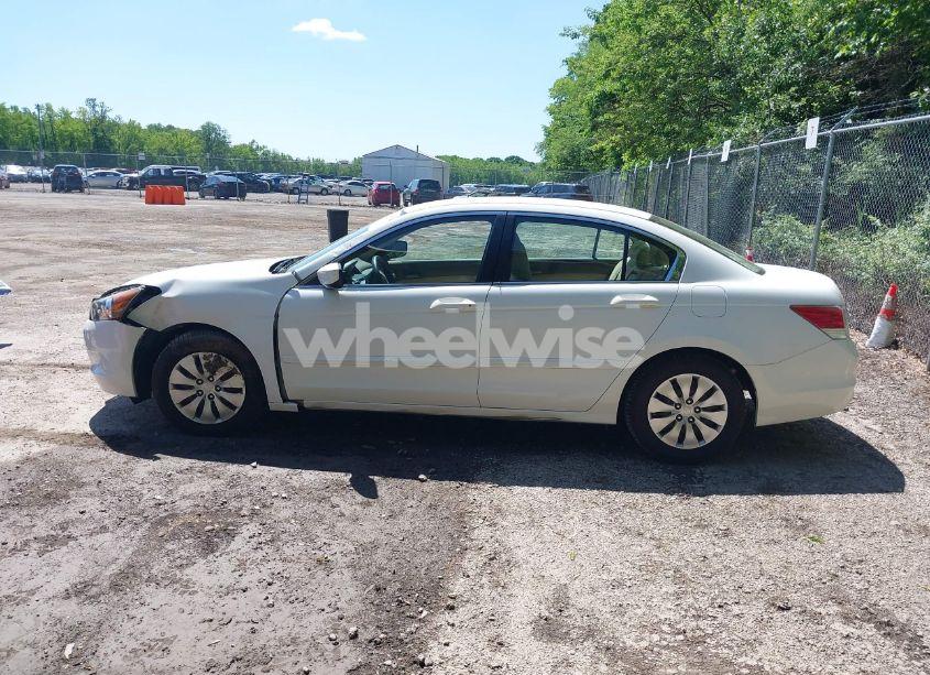 Photo 15 of 2010 Honda Accord LX (VIN 1HGCP2F31AA177725)