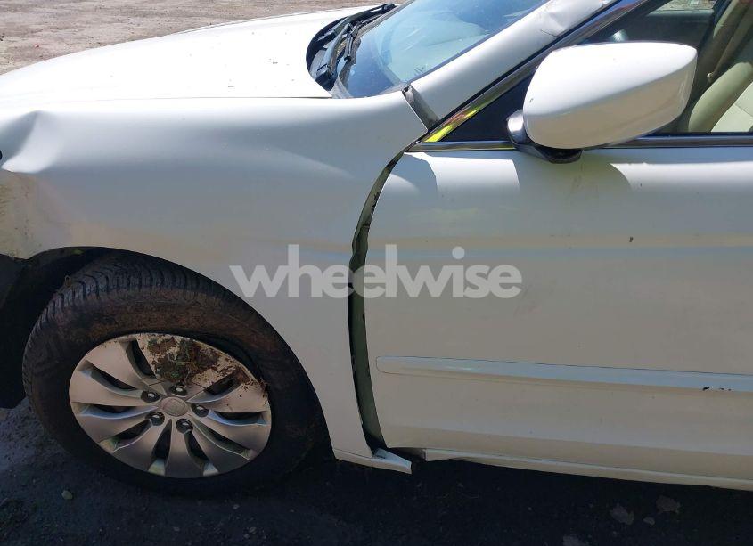 Photo 20 of 2010 Honda Accord LX (VIN 1HGCP2F31AA177725)