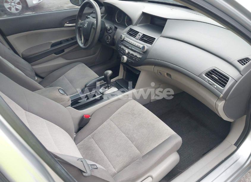 Photo 5 of 2010 Honda Accord 2.4 LX (VIN 1HGCP2F31AA186683)
