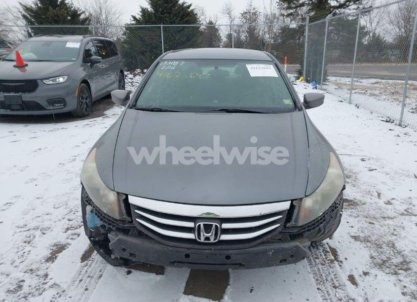 Photo 13 of 2011 Honda Accord 2.4 LX (VIN 1HGCP2F31BA047655)