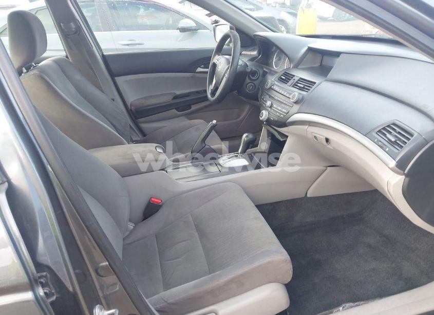 Photo 5 of 2011 Honda Accord 2.4 LX (VIN 1HGCP2F31BA065413)