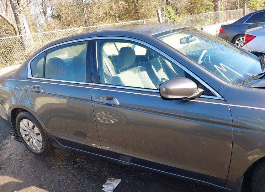 Photo 13 of 2011 Honda Accord 2.4 LX (VIN 1HGCP2F31BA070112)