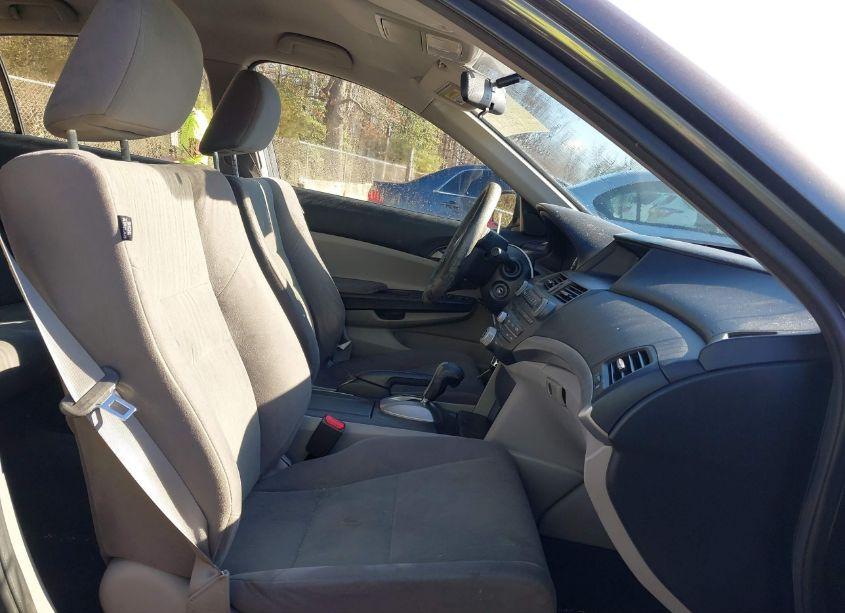 Photo 5 of 2011 Honda Accord 2.4 LX (VIN 1HGCP2F31BA070112)