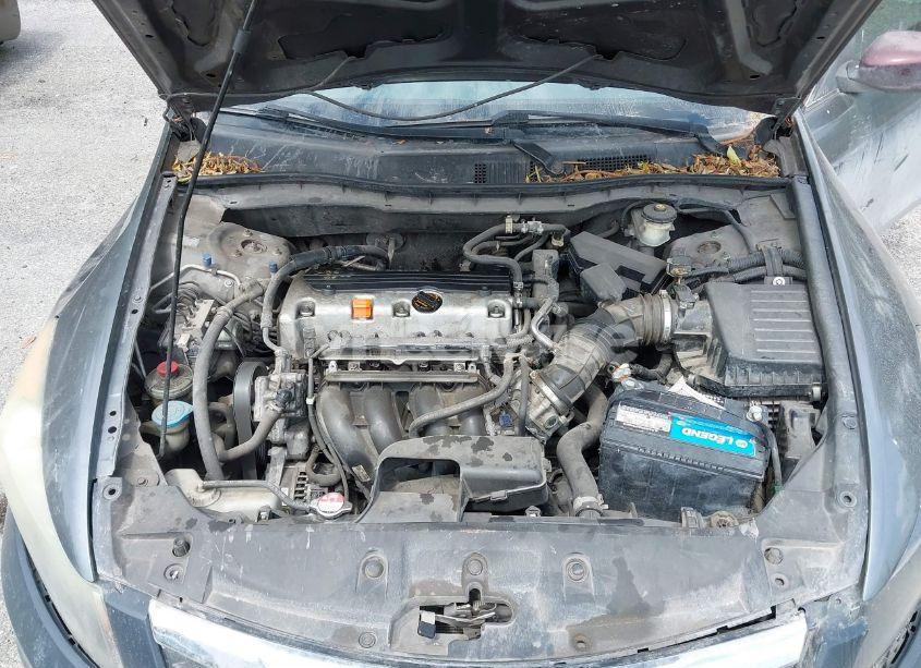 Photo 10 of 2012 Honda Accord 2.4 LX (VIN 1HGCP2F31CA062139)