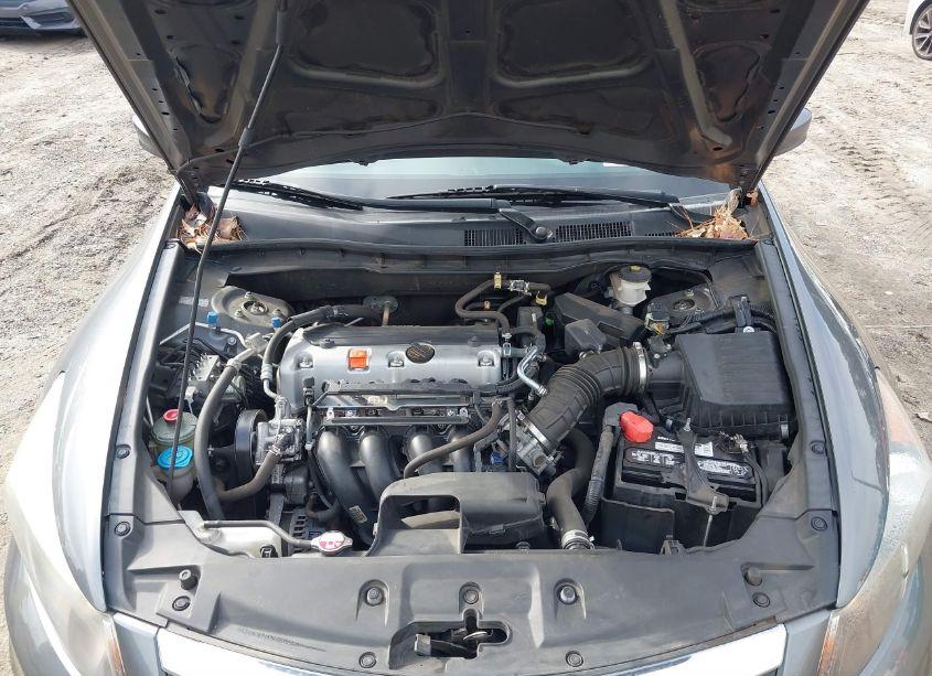 Photo 10 of 2012 Honda Accord 2.4 LX (VIN 1HGCP2F31CA182541)