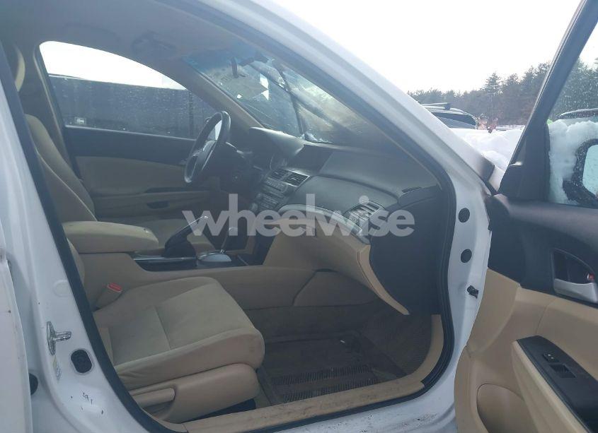 Photo 5 of 2012 Honda Accord 2.4 LX (VIN 1HGCP2F31CA201587)