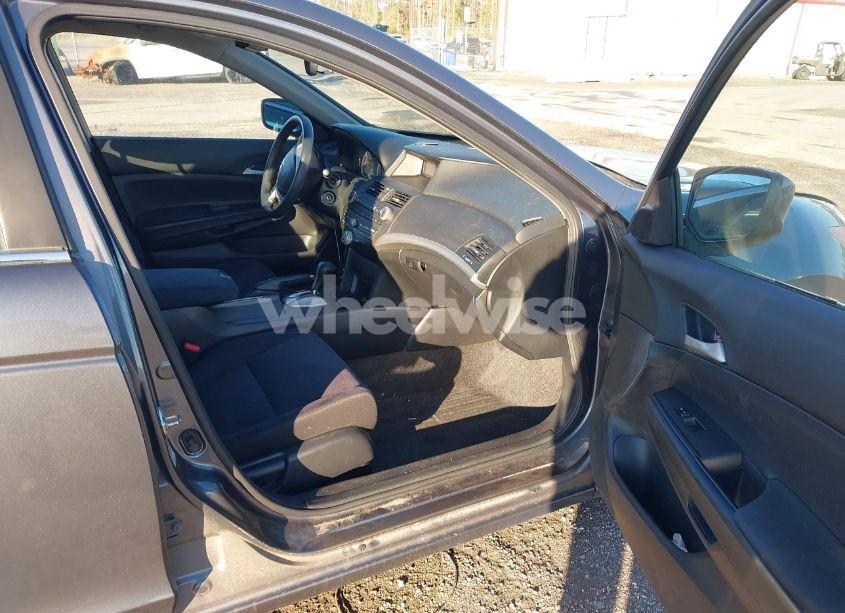 Photo 5 of 2012 Honda Accord 2.4 LX (VIN 1HGCP2F31CA241006)