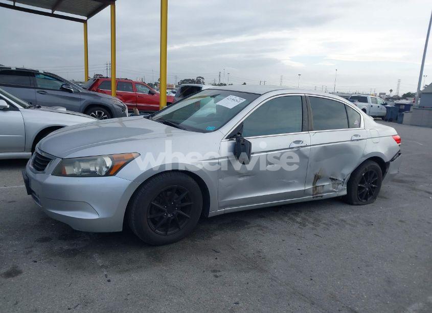 Photo 14 of 2010 Honda Accord 2.4 LX (VIN 1HGCP2F32AA007566)