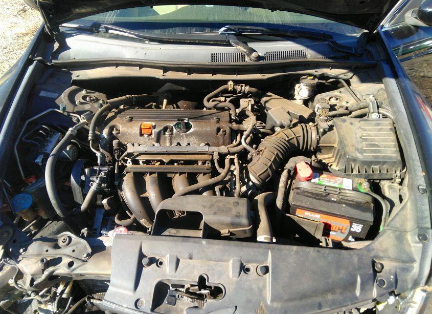 Photo 10 of 2010 Honda Accord 2.4 LX (VIN 1HGCP2F32AA024738)