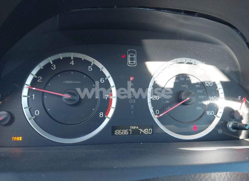 Photo 7 of 2010 Honda Accord 2.4 LX (VIN 1HGCP2F32AA060736)