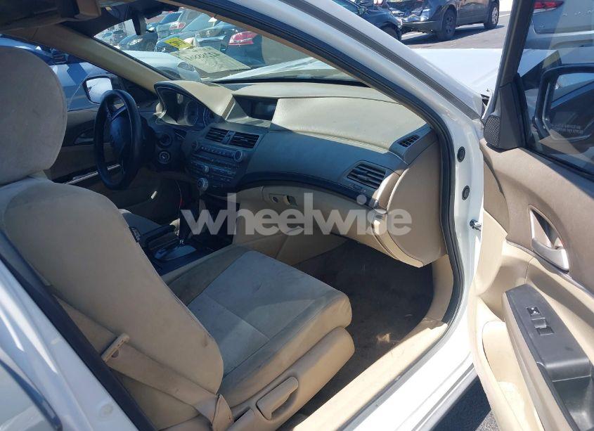 Photo 5 of 2010 Honda Accord 2.4 LX (VIN 1HGCP2F32AA070330)