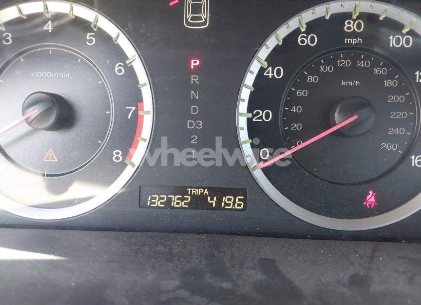 Photo 7 of 2010 Honda Accord 2.4 LX (VIN 1HGCP2F32AA070330)