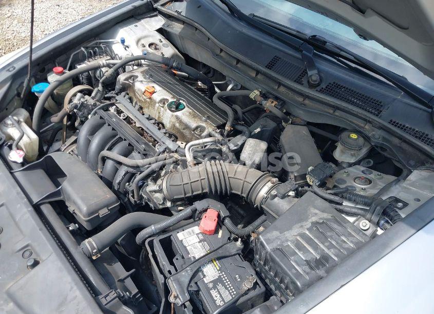 Photo 10 of 2010 Honda Accord 2.4 LX (VIN 1HGCP2F32AA076306)