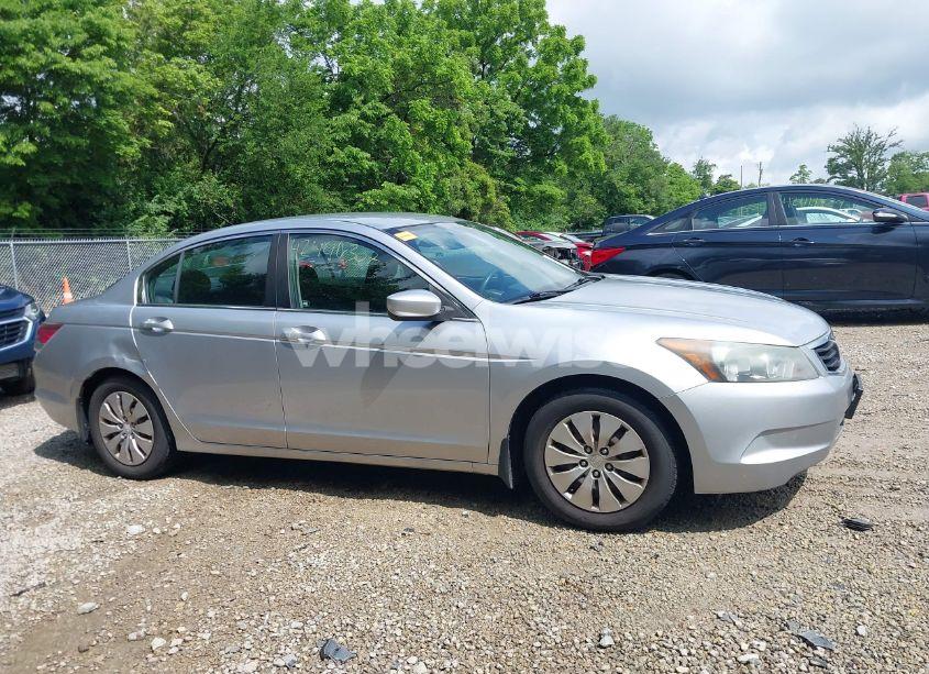 Photo 13 of 2010 Honda Accord 2.4 LX (VIN 1HGCP2F32AA076306)