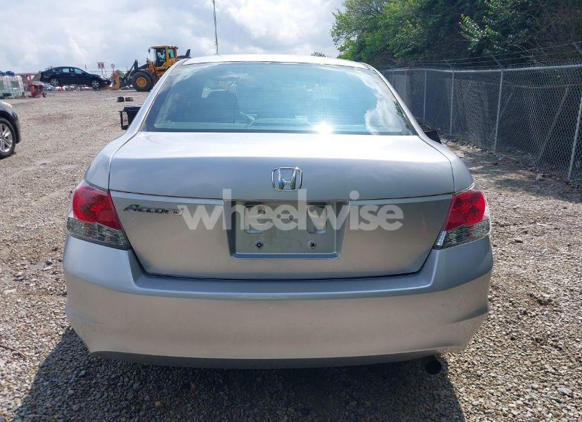 Photo 16 of 2010 Honda Accord 2.4 LX (VIN 1HGCP2F32AA076306)