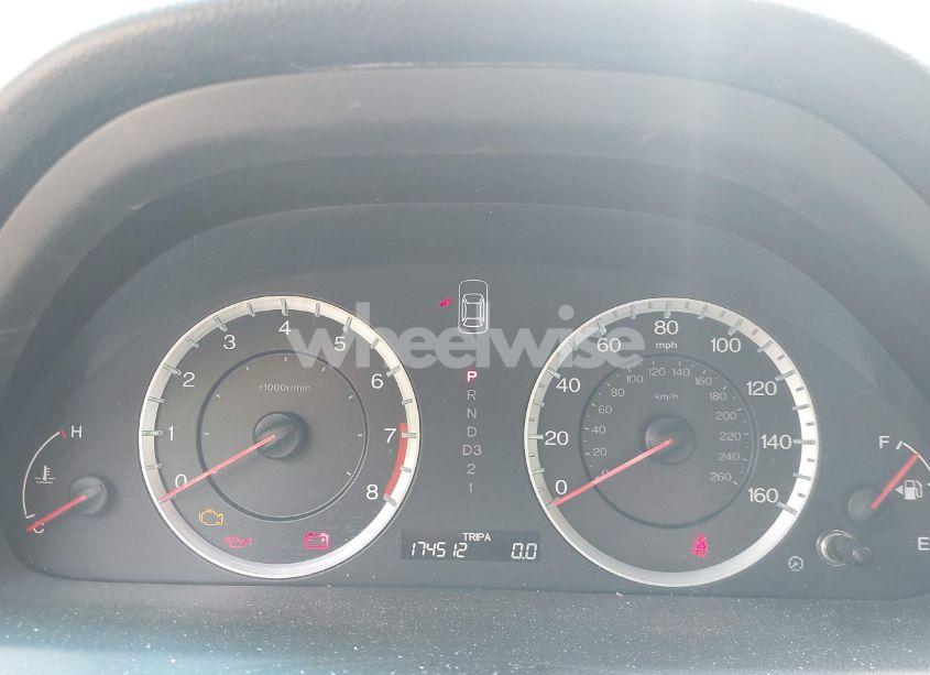 Photo 7 of 2010 Honda Accord 2.4 LX (VIN 1HGCP2F32AA076306)