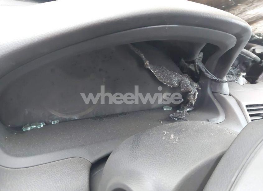 Photo 7 of 2010 Honda Accord 2.4 LX (VIN 1HGCP2F32AA141283)