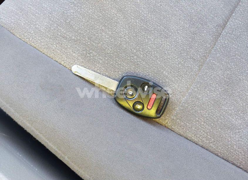 Photo 11 of 2010 Honda Accord 2.4 LX (VIN 1HGCP2F32AA152364)