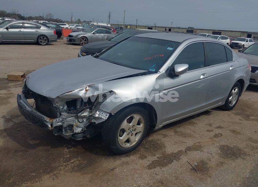 Photo 2 of 2011 Honda Accord 2.4 LX (VIN 1HGCP2F32BA073438)