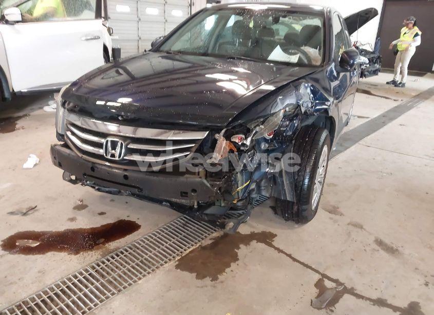 Photo 13 of 2011 Honda Accord 2.4 LX (VIN 1HGCP2F32BA109242)