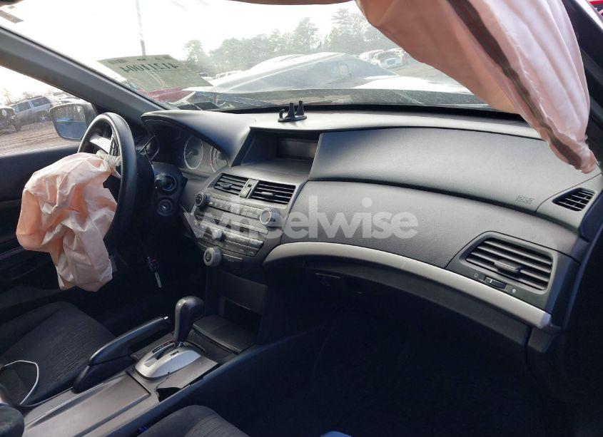 Photo 5 of 2011 Honda Accord 2.4 LX (VIN 1HGCP2F32BA129085)