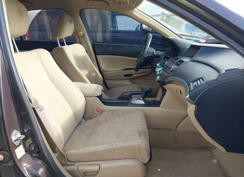 Photo 5 of 2011 Honda Accord 2.4 LX (VIN 1HGCP2F32BA145321)