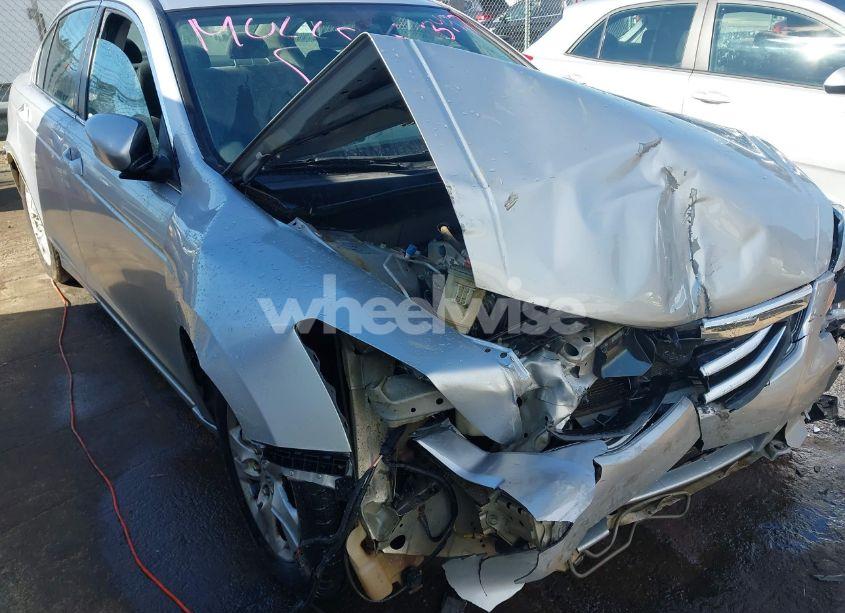 Photo 17 of 2011 Honda Accord 2.4 LX (VIN 1HGCP2F32BA153497)