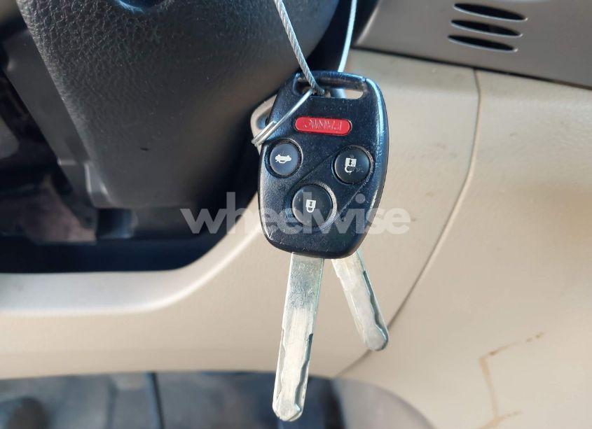 Photo 11 of 2012 Honda Accord 2.4 LX (VIN 1HGCP2F32CA076793)