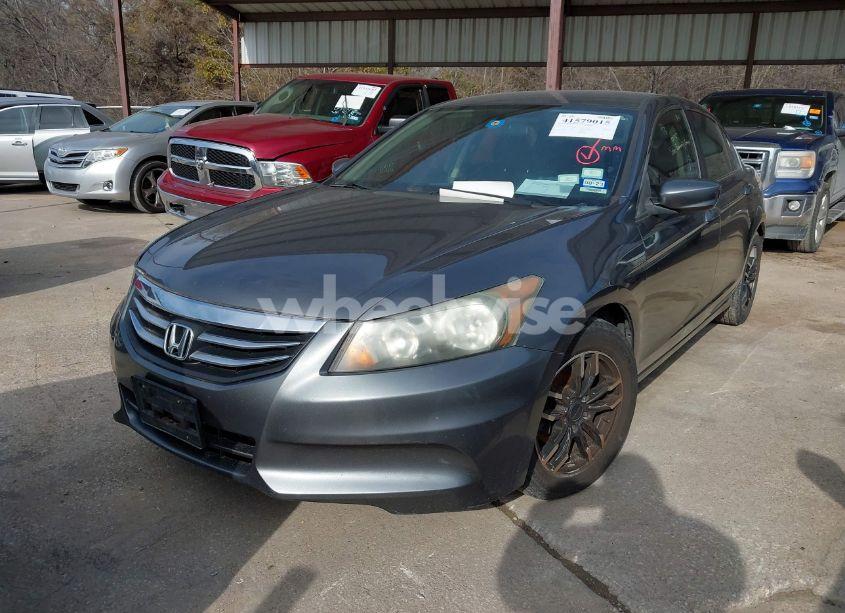 Photo 2 of 2012 Honda Accord 2.4 LX (VIN 1HGCP2F32CA100462)