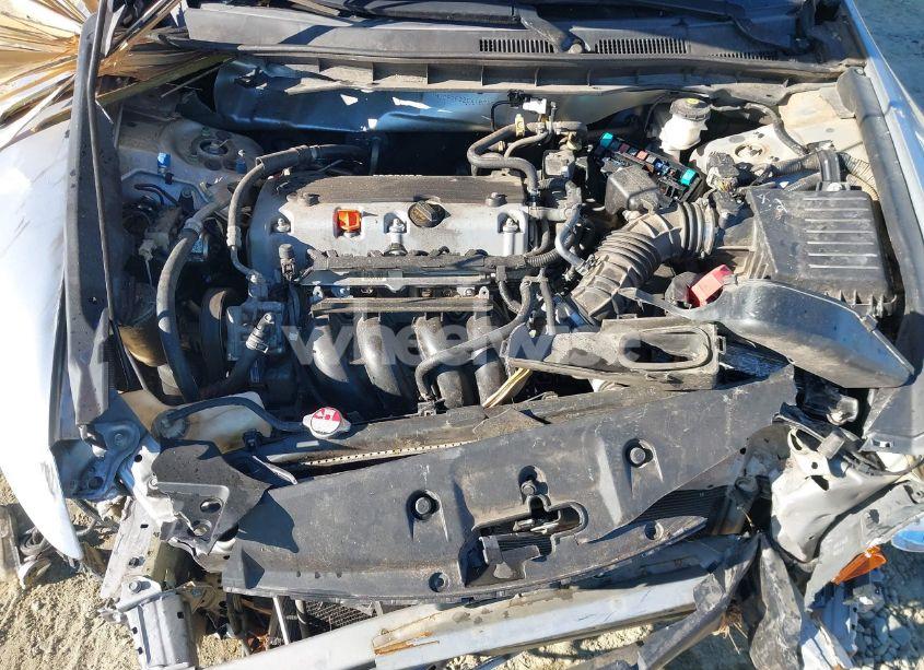 Photo 10 of 2012 Honda Accord 2.4 LX (VIN 1HGCP2F32CA106469)