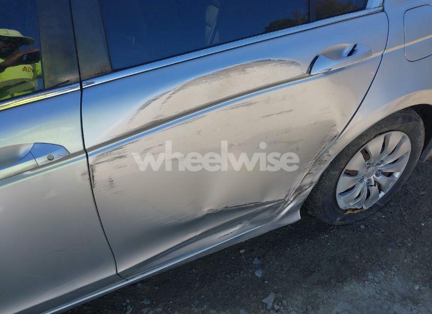 Photo 18 of 2012 Honda Accord 2.4 LX (VIN 1HGCP2F32CA106469)