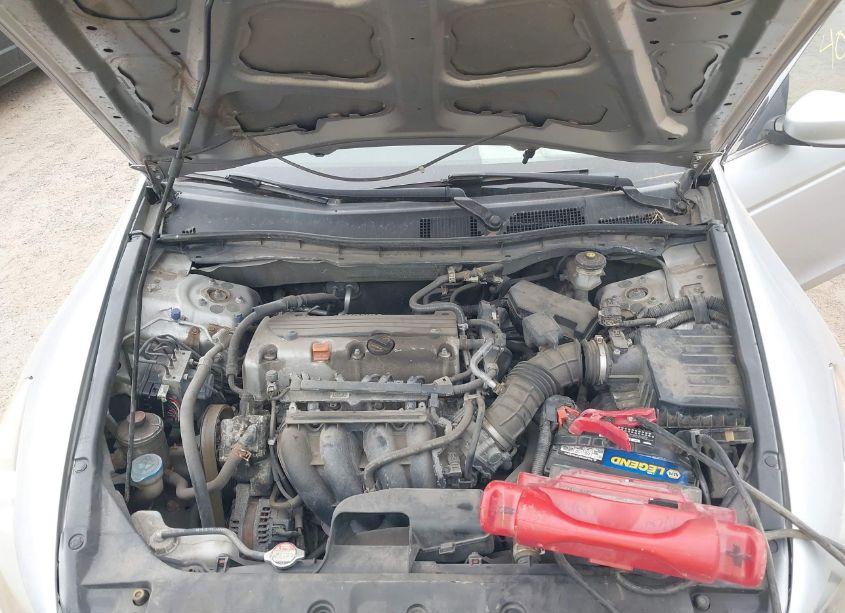 Photo 10 of 2012 Honda Accord 2.4 LX (VIN 1HGCP2F32CA184878)