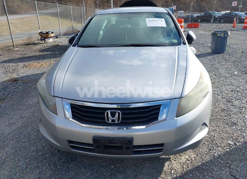Photo 13 of 2010 Honda Accord 2.4 LX (VIN 1HGCP2F33AA025848)