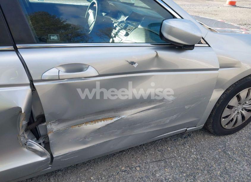 Photo 18 of 2010 Honda Accord 2.4 LX (VIN 1HGCP2F33AA025848)