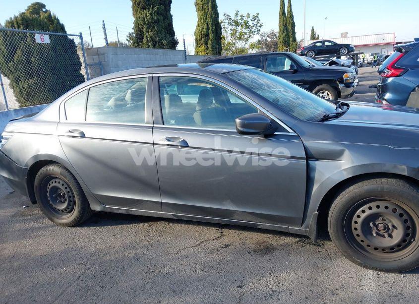 Photo 13 of 2010 Honda Accord 2.4 LX (VIN 1HGCP2F33AA053035)