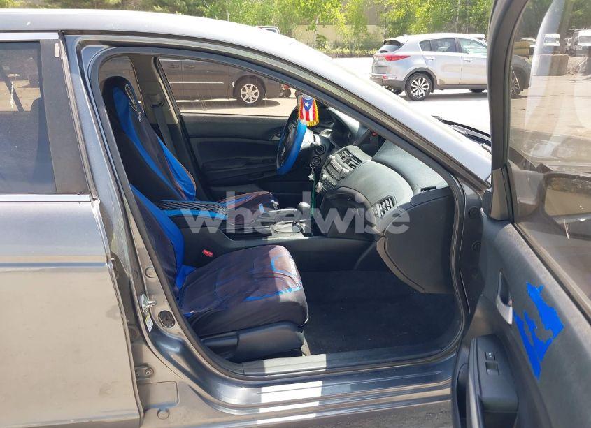 Photo 5 of 2010 Honda Accord 2.4 LX (VIN 1HGCP2F33AA061474)