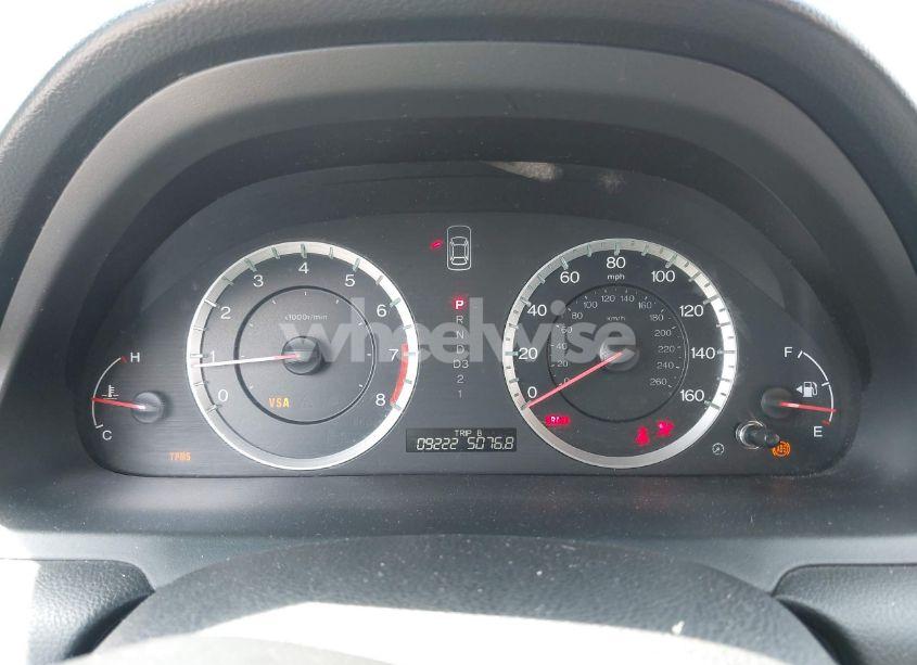 Photo 7 of 2010 Honda Accord 2.4 LX (VIN 1HGCP2F33AA061474)