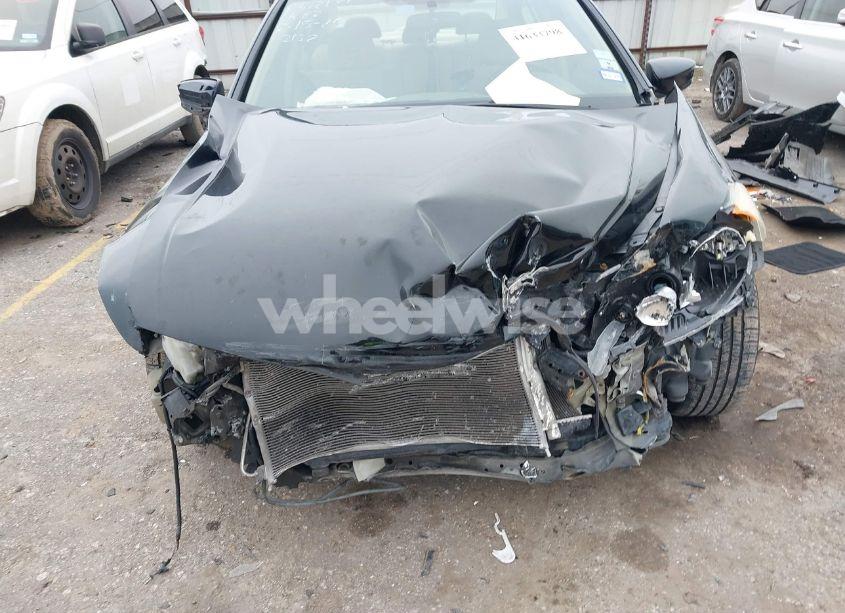 Photo 12 of 2010 Honda Accord 2.4 LX (VIN 1HGCP2F33AA082132)