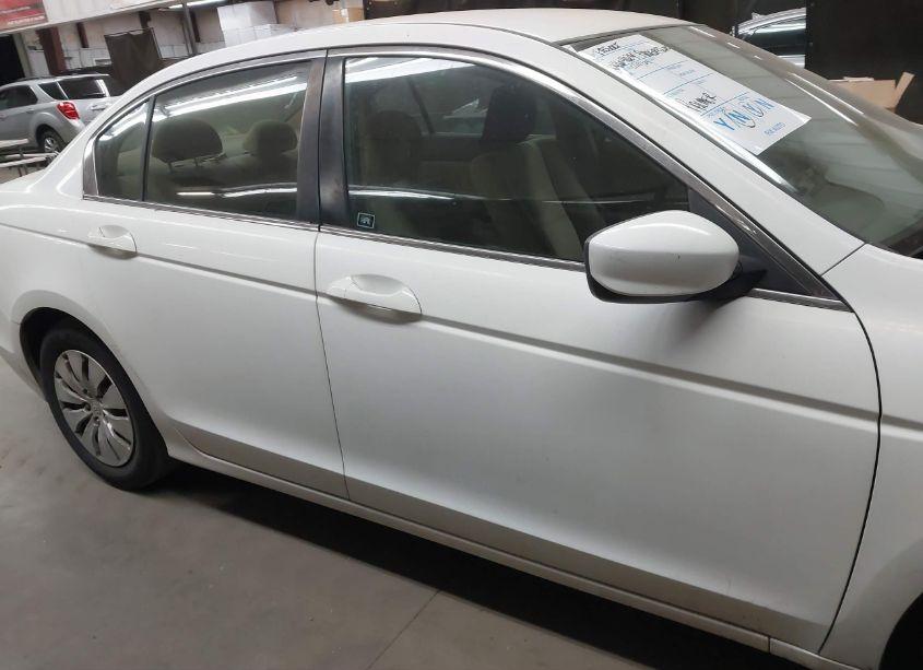 Photo 13 of 2010 Honda Accord 2.4 LX (VIN 1HGCP2F33AA130177)