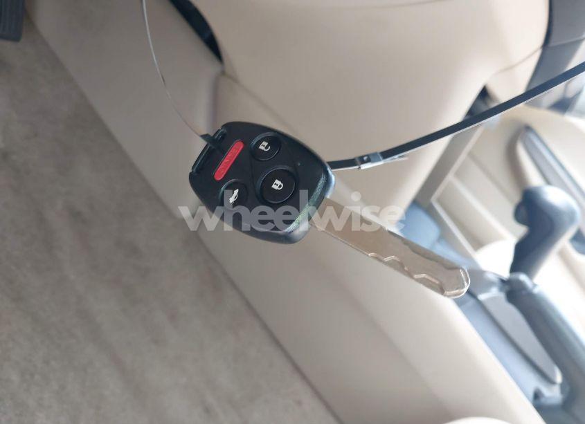 Photo 11 of 2010 Honda Accord 2.4 LX (VIN 1HGCP2F33AA169223)