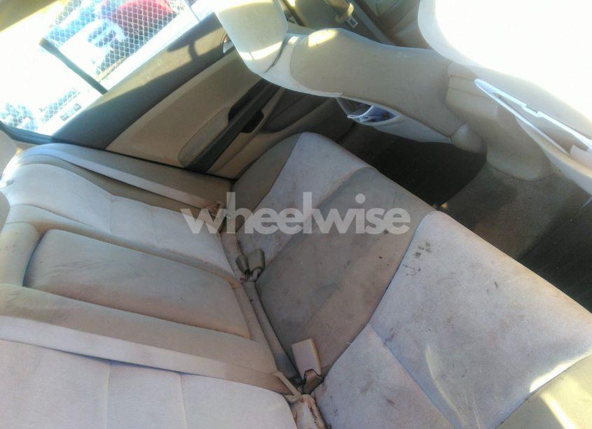 Photo 8 of 2010 Honda Accord 2.4 LX (VIN 1HGCP2F33AA183333)