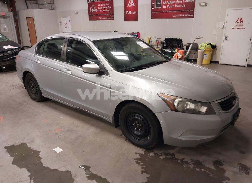 2010 Honda Accord 2.4 LX (VIN 1HGCP2F33AA189343) main photo