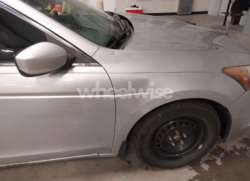 Photo 15 of 2010 Honda Accord 2.4 LX (VIN 1HGCP2F33AA189343)