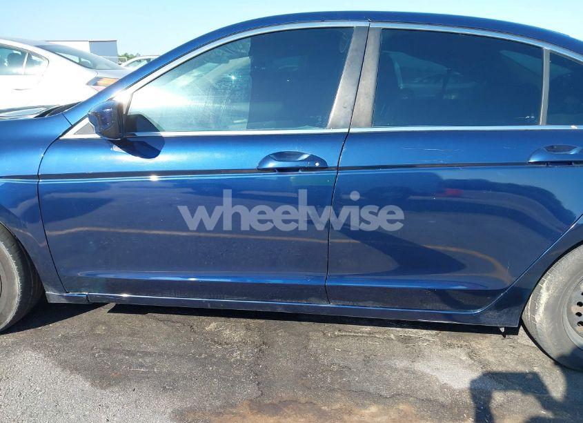 Photo 15 of 2010 Honda Accord 2.4 LX (VIN 1HGCP2F33AA194882)