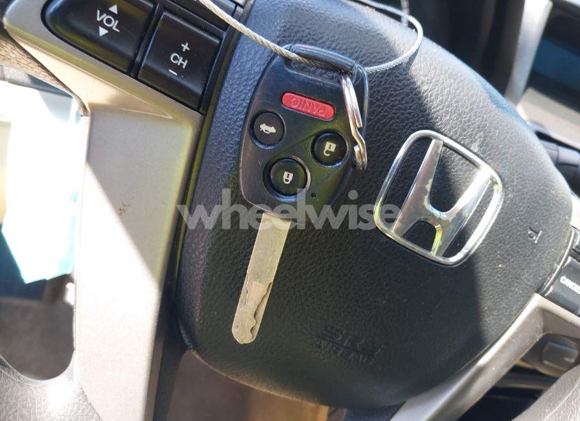 Photo 11 of 2011 Honda Accord 2.4 LX (VIN 1HGCP2F33BA013345)