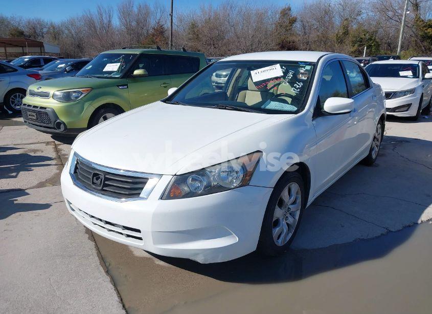 Photo 2 of 2011 Honda Accord 2.4 LX (VIN 1HGCP2F33BA048841)