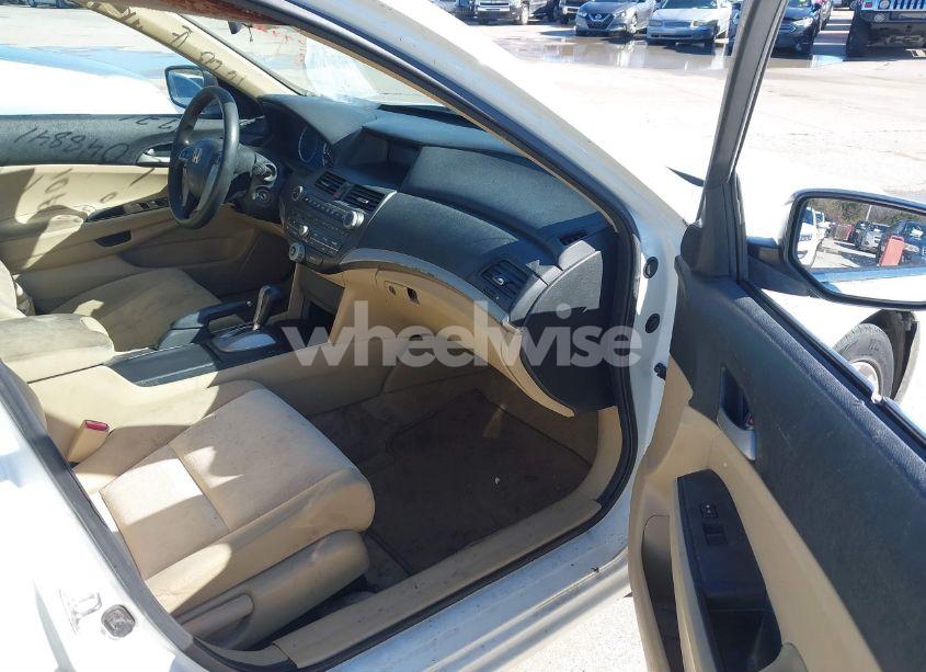 Photo 5 of 2011 Honda Accord 2.4 LX (VIN 1HGCP2F33BA048841)